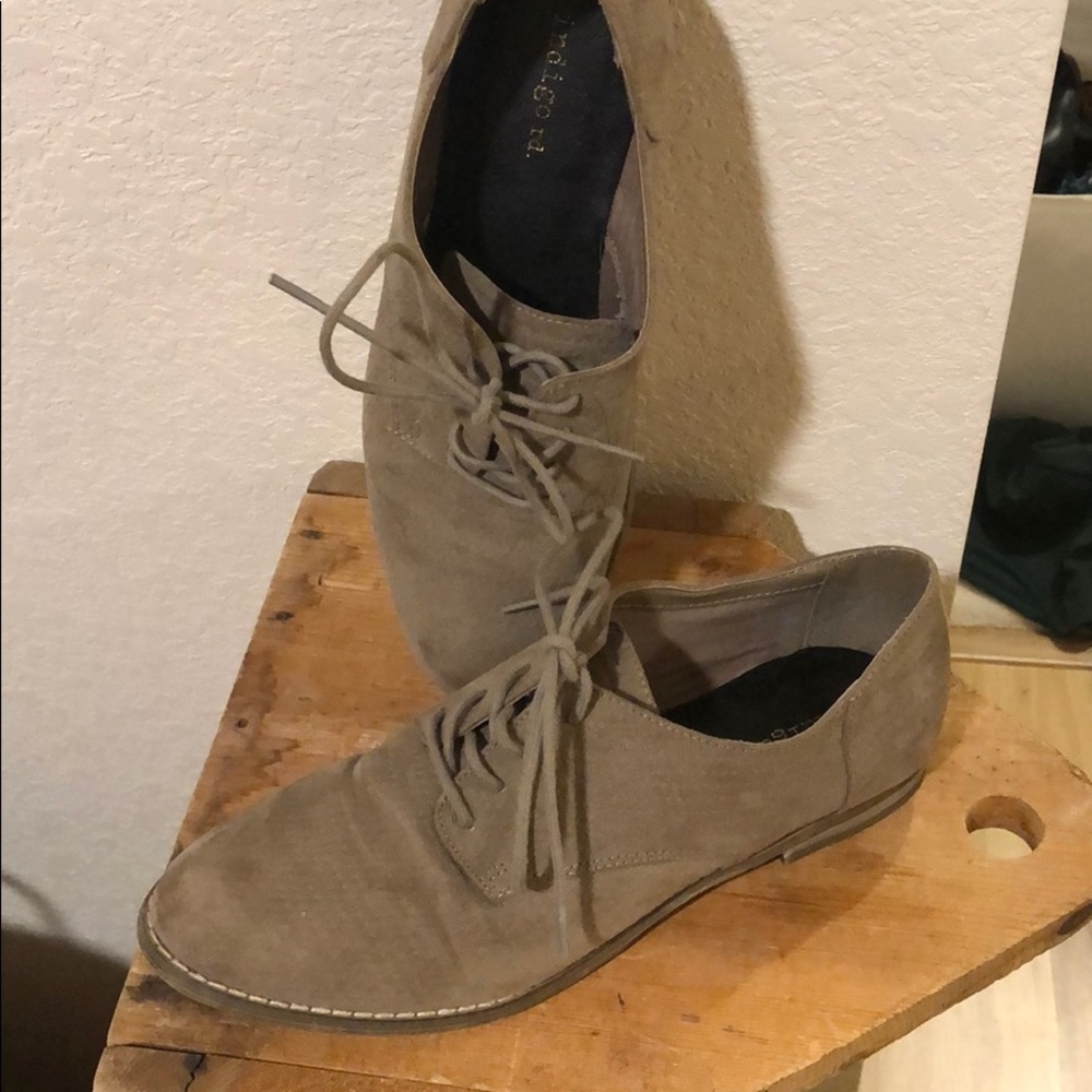💥🔥 SALE: Tan suede shoes🔥💥